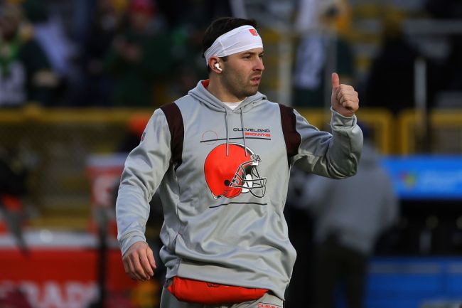 nfl-reporter-reveals-gap-browns-panthers-baker-mayfield-contract