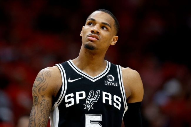 san-antonio-spurs-reportedly-discussing-blockbuster-trade