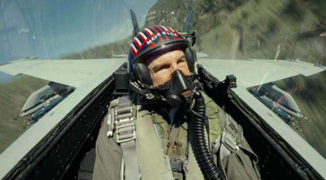 How 'Top Gun: Maverick' Director Convinced Tom Cruise To Make The Film