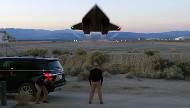 Ed Harris Almost Got Blown Away By A Jet In 'Top Gun: Maverick'
