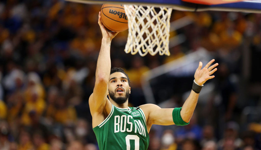 Jayson Tatum recreated Kobe Bryant's Celtics draft workout outfit ahead of  NBA Finals 