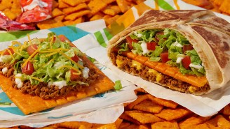 People Are Going Crazy Over Taco Bell Putting A Giant Cheez-It Inside A Crunchwrap