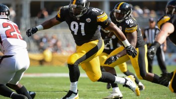 NFL Fans React To Retirement Of 29-Year-Old Steelers DL Stephon Tuitt