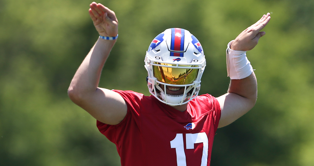 Josh Allen starts fight as tempers flare during first padded practice on  day 6 of training camp (Observations) 