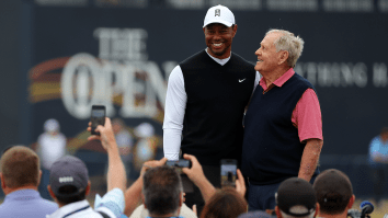 Tiger Woods Accidentally Alphas Jack Nicklaus With Metal Spikes During Iconic Photo At St. Andrews