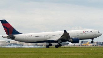 Delta Reportedly Offered Passengers $10,000 To Give Up Their Seats, And Were Turned Down