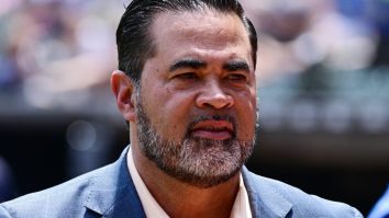 Former MLB Manager Ozzie Guillen Just Challenged A NY Post Writer To A Fist Fight In Vicious Twitter Rant