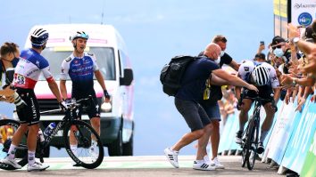 Tour de France Rider Puts In Unreal Effort To Avoid Elimination Just Days Before The Race Ends