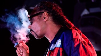 Snoop Dogg Tells Us How He Smuggled A Blunt Into The White House Before Smoking In The Bathroom