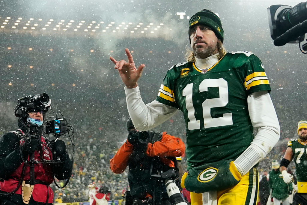 Aaron Rodgers Discusses His Use Of Psychedelics