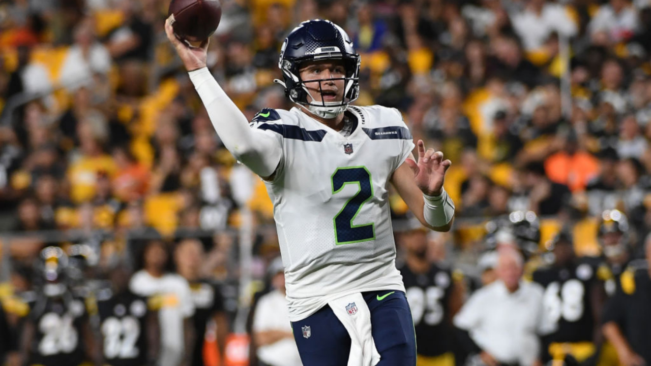 Pete Carroll names Geno Smith starting QB for Seahawks Week 1