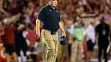 SEC Fans React As Mark Stoops Throws Shade At Rival Coach For ‘Stupid’ Viral Video Posted In Preseason