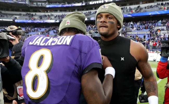 Deshaun Watson Reportedly Stalled Ravens Extending Lamar Jackson