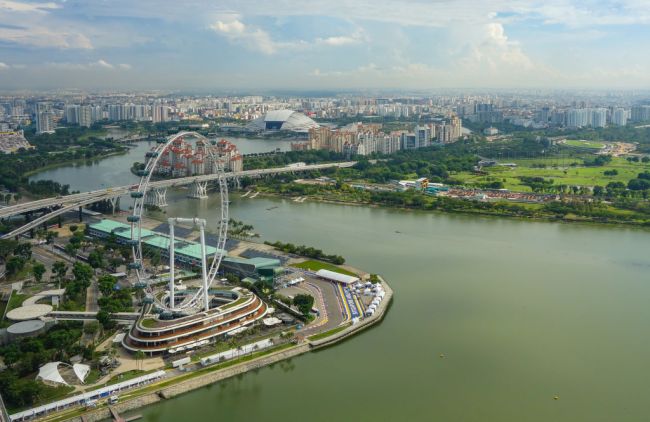 Call Of Duty Is Making The Singapore F1 Track Into A Playable Map For The Modern Warfare 2 Beta