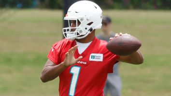 Video Of Tua Tagovailoa Throwing One Of The Worst Deep Passes You’ll Ever See Goes Viral