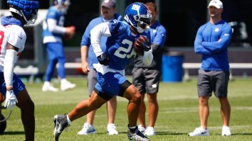 Saquon Barkley Absolutely Destroyed A Poor Defensive Back At New York Giants Practice
