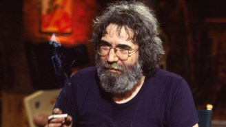 Jerry Garcia Once Told MTV Why He Didn’t Like The Word ‘Counterculture’ For Describing The Grateful Dead