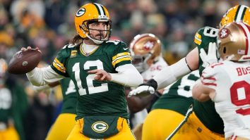 Robert Tonyan Reveals Why It’s Impossible For Teams To Stop Aaron Rodgers In 2-Minute Drills