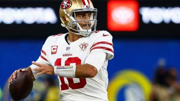 Titans Fans Are Destroying Any Rumors Of The Team’s Interest In Jimmy Garoppolo