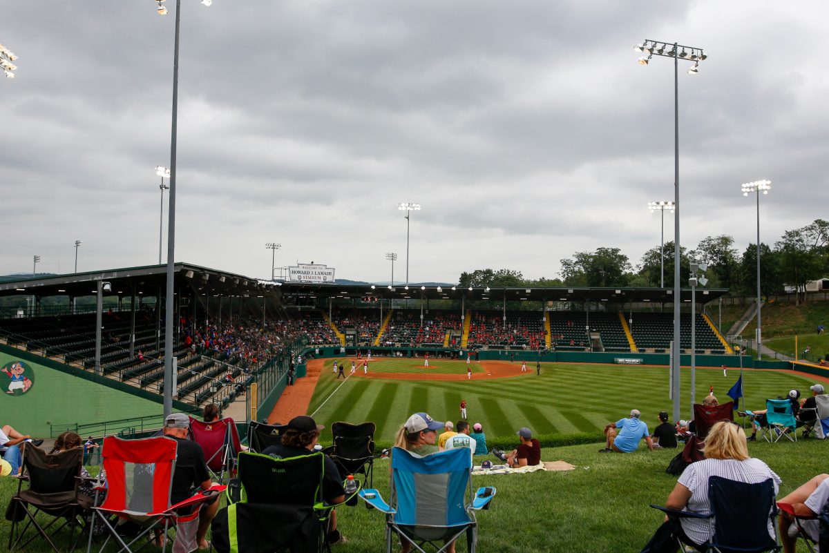 Kid From Wyoming Goes Viral For Blasting HR In Leather Work Gloves