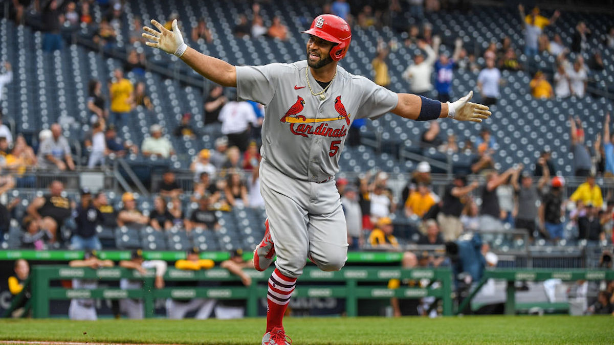 Cardinals' Albert Pujols Owns Fan