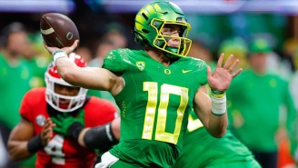 Bo Nix Is Getting Crushed After An Awful First Half As Oregon’s Starting Quarterback