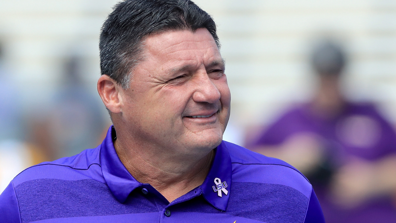 Coach O' Ed Orgeron Shows Up To Ragin Cajuns Game With Much Younger Woman -  BroBible