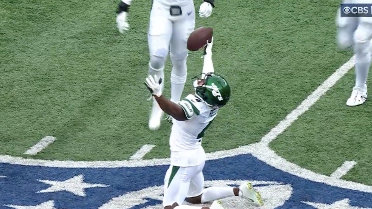 Dj Reed Stats Jets Corner DJ Reed Explains His Emotional INT Celebration