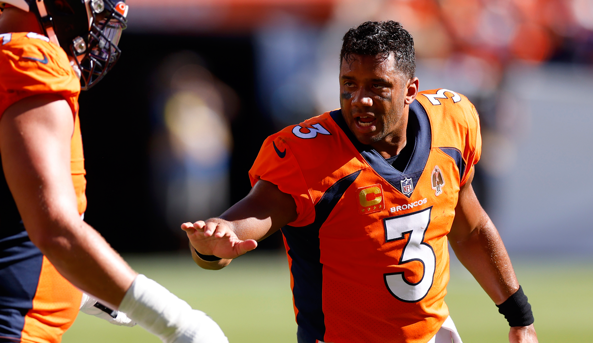 Russell Wilson: Denver Broncos quarterback's poor start to 2022 season is  leaving fans and ownership baffled, NFL News