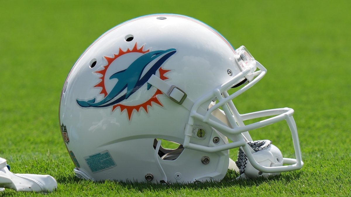 WATCH: Miami Dolphins Block Own Kick With 'Butt Punt' Vs. Buffalo