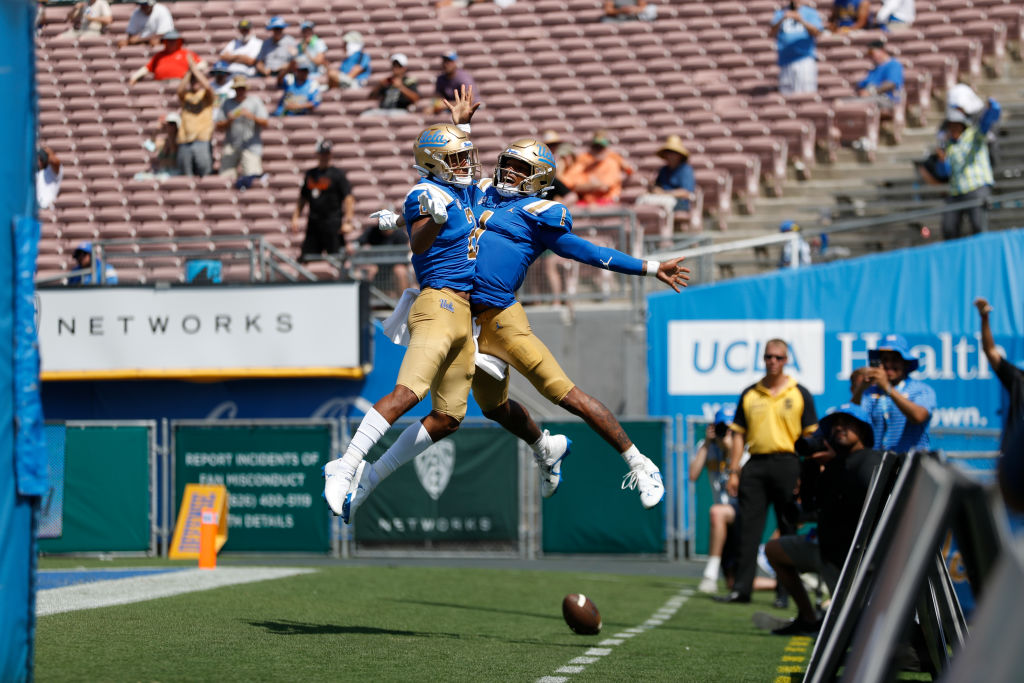 UCLA Football Bench Switches to the Rose Bowl's Shady Side