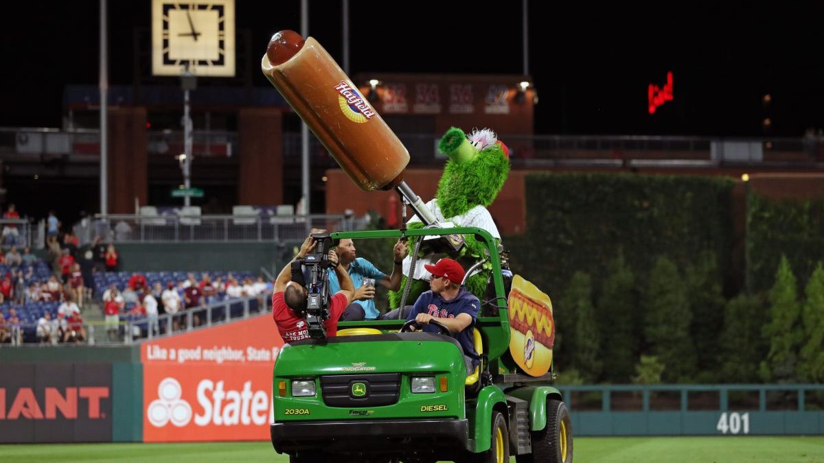 Dollar dog night at the Phillies game got out of hand 😂 (via