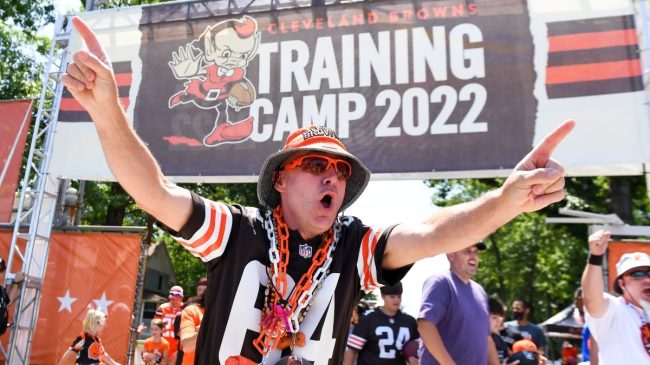 Browns Fans Lose It After Team Announces Field Design For 2022 Season