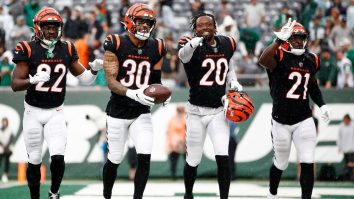 Jessie Bates Responds To Tyreek Hill And Proves Bengals Aren’t Taking Dolphins’ Trash Talking Lightly