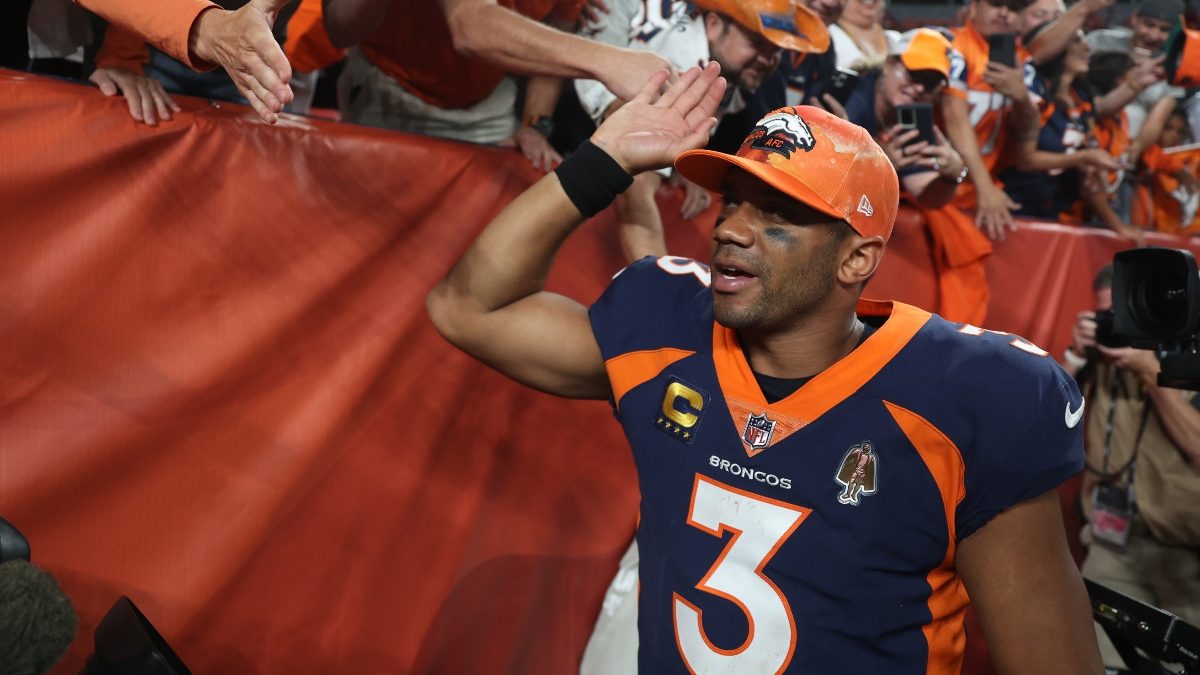 Broncos QB Russell Wilson appears in cringy Subway ad