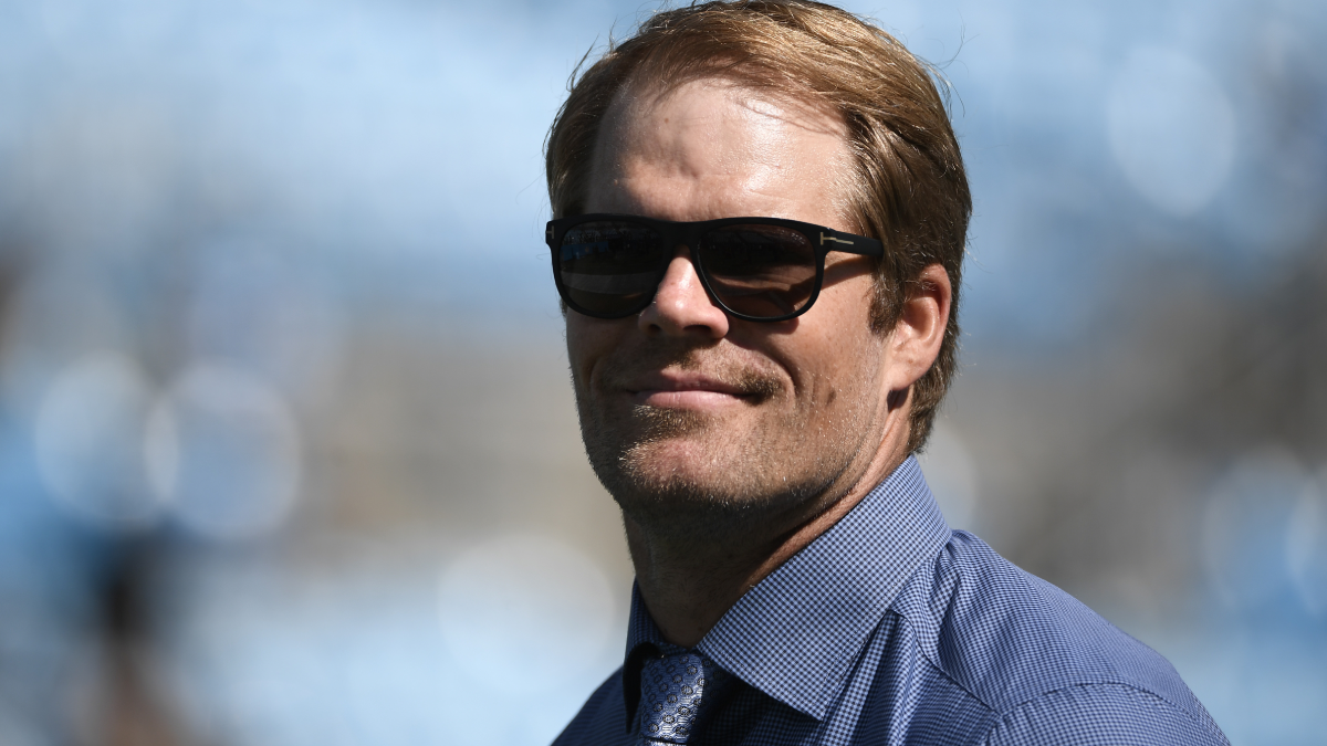 Fans Troll Greg Olsen Saying He Wore A Hair Piece On FOX Broadcast