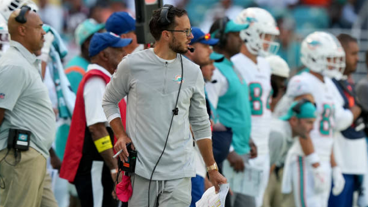 Kyle Shanahan enjoyed watching Mike McDaniel, Dolphins score 70