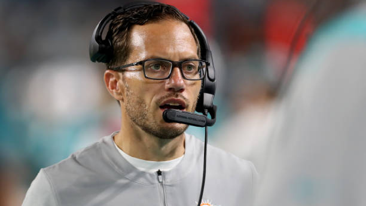 Why 49ers OC Mike McDaniel is a Hot Head Coach Candidate - Sports  Illustrated San Francisco 49ers News, Analysis and More