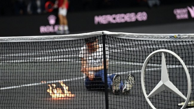 protester-lit-arm-on-fire-in-middle-of-laver-cup-tennis-match