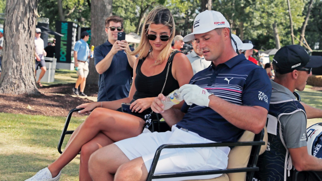 Bryson DeChambeau Getting Clotheslined By A Rope At LIV Chicago Had Golf Fans Hootin' And Hollerin'