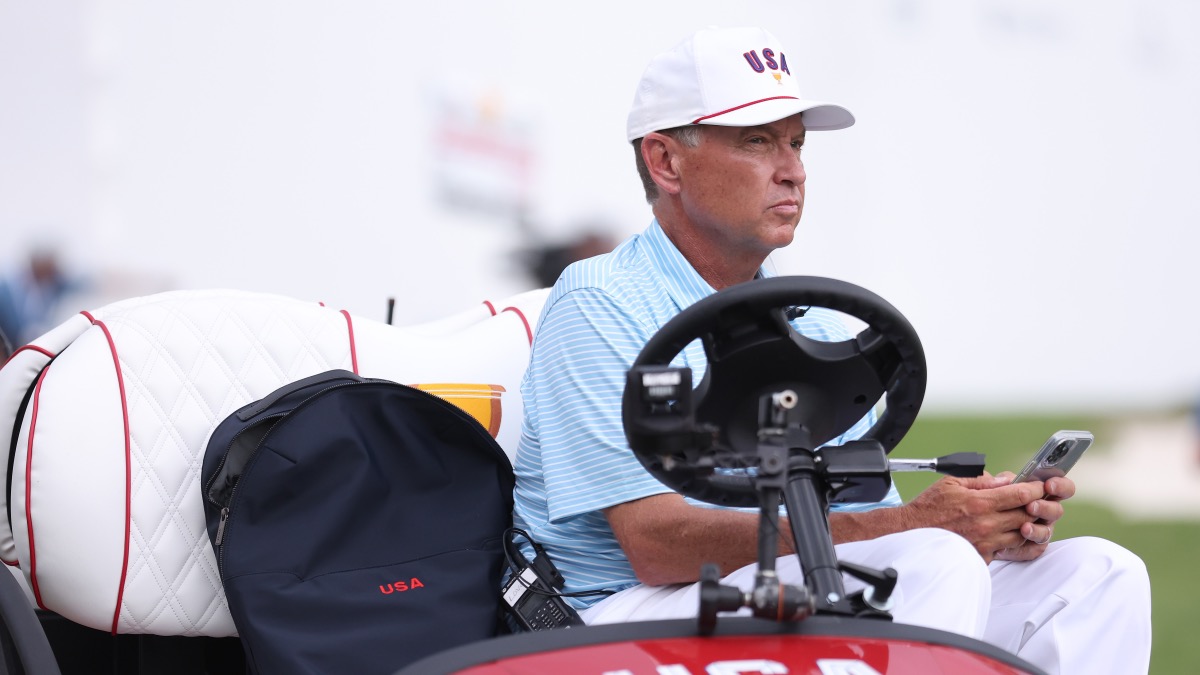 Davis Love III Made An Absolute Fool Out Of Bryson DeChambeau