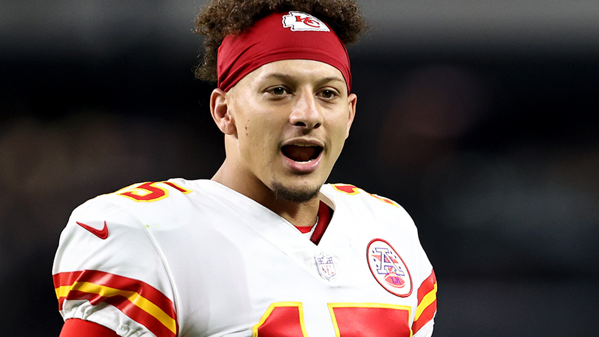 Patrick Mahomes mentions PFF grade after Chiefs vs. Chargers game