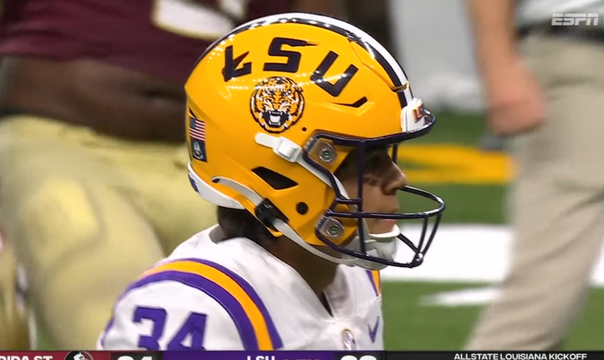 Fans React To LSU Losing In The Most Brutal Way Possible - BroBible