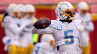 Fans Stunned To Learn The Dr. Working On Justin Herbert’s Rib Injury Is Same One Being Sued By Tyrod Taylor For Punctured Lung