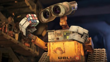 Pixar Director And ‘Wall-E’ Animator Tells Us How The Idea Of The Main Character Was Created At A Baseball Game