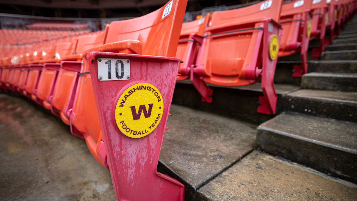 Washington Commanders Sell Washington State Mugs With Team Logo