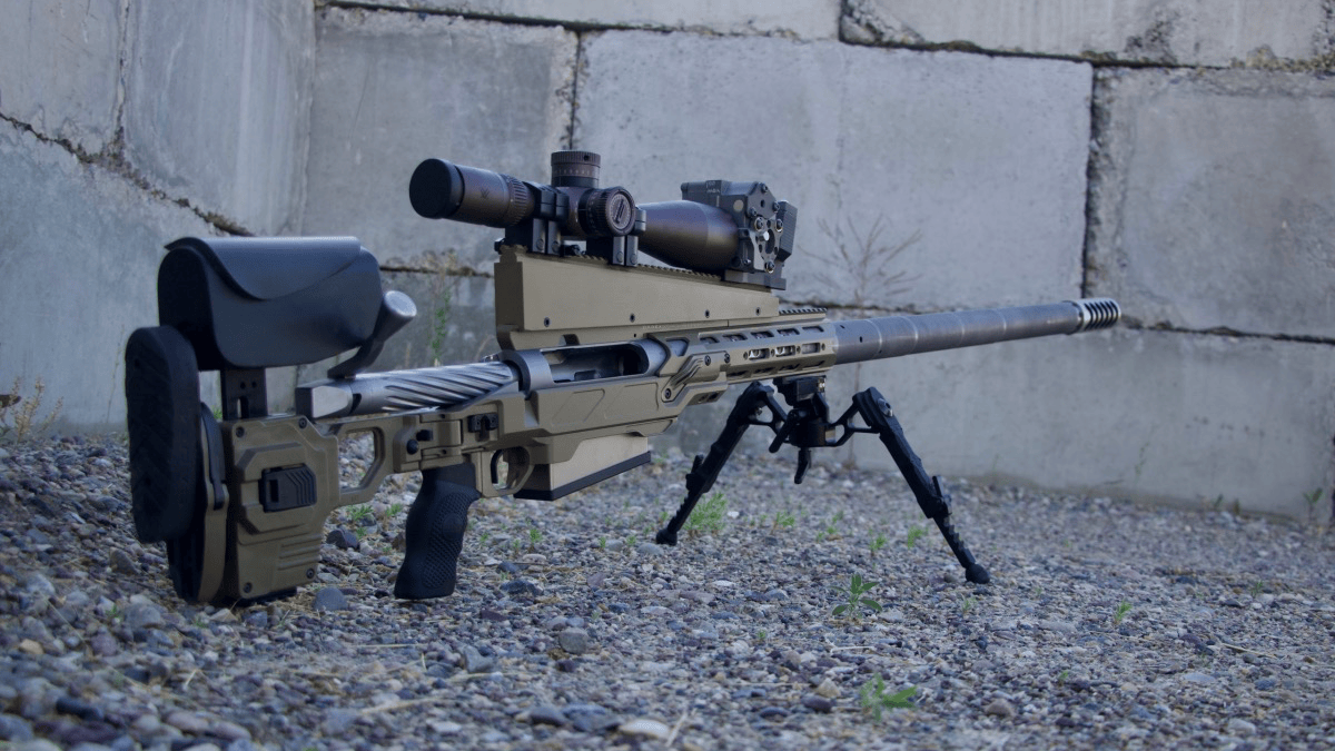 Big Rifle Reference Riflery Experts Set Bonkers World Record For Longest Rifle Shot Ever