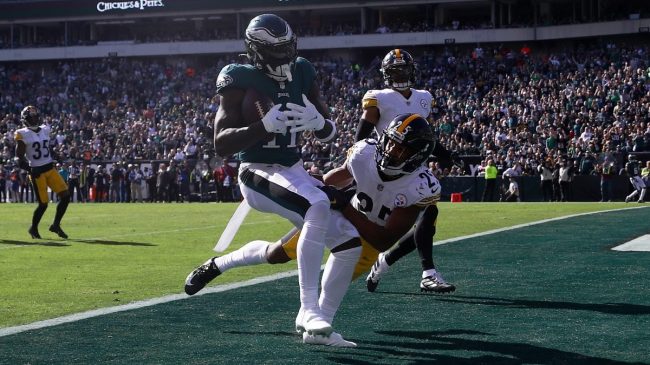 AJ Brown Has Eagles Fans Going Wild Amid Monster Game Vs. Steelers