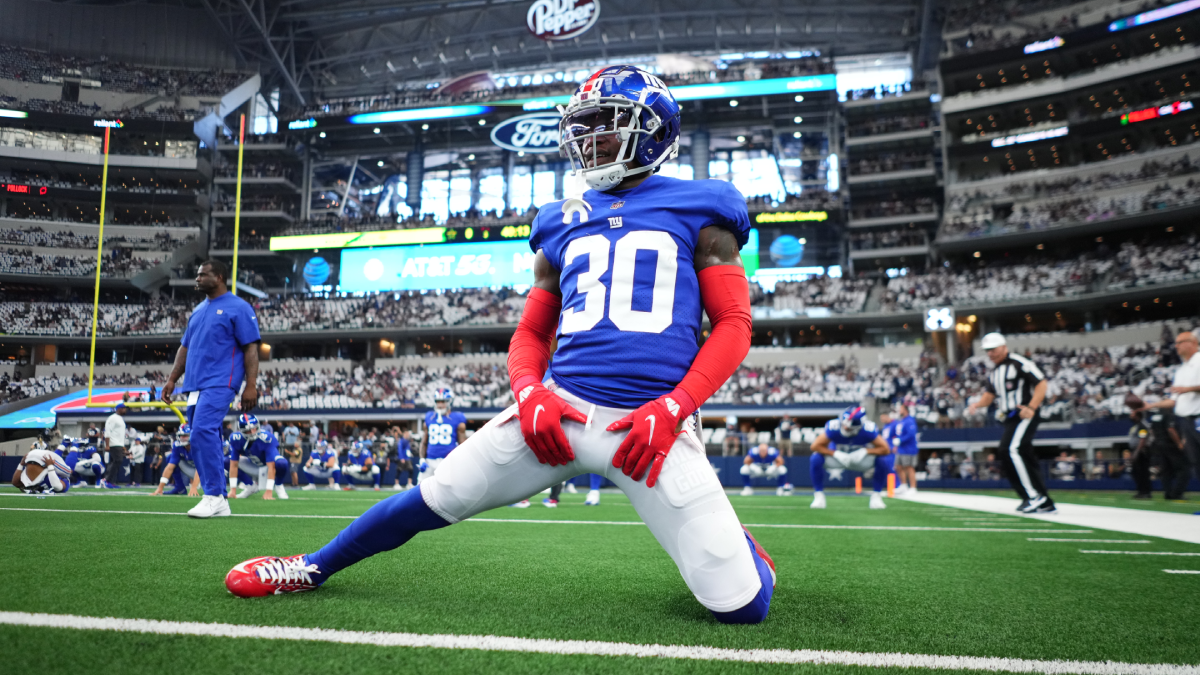 New York Giants cornerback Darnay Holmes reacts to viral sideline video,  says he'll create an NFT 