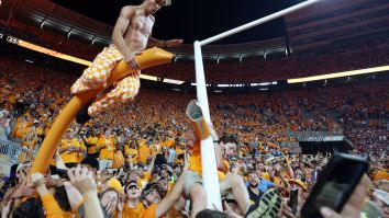 Tennessee Fans Throw Goalposts Into Tennessee River After Win Over Alabama